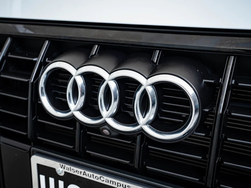 2022 Audi F3 Q3 - Image 3 of 21