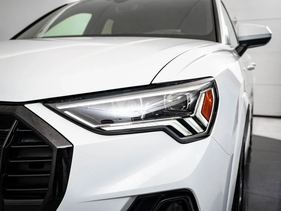 2022 Audi F3 Q3 - Image 16 of 21