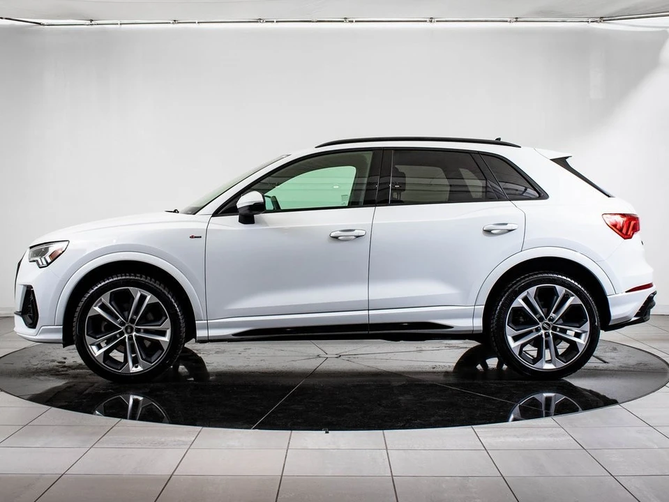 2022 Audi F3 Q3 - Image 12 of 21