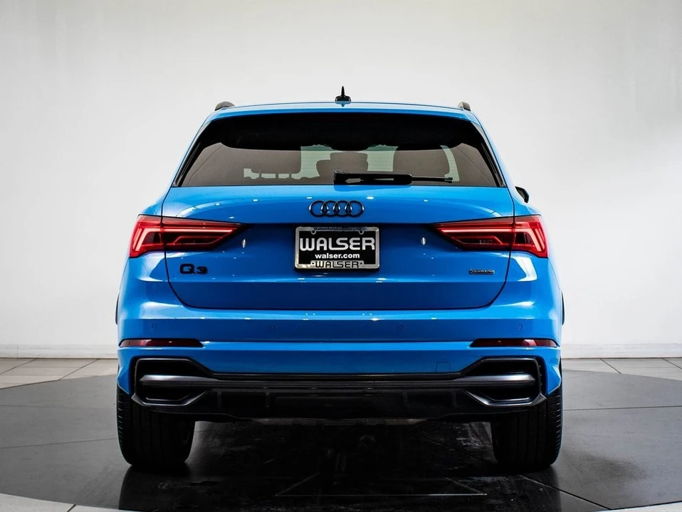 2022 Audi F3 Q3 - Image 10 of 21