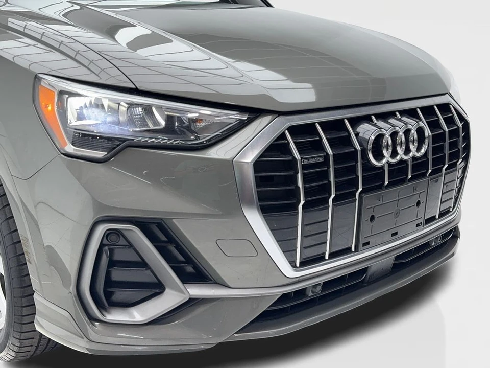 2022 Audi F3 Q3 - Image 3 of 21