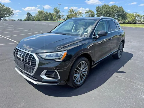 2022 Audi Q3 Premium Sport Utility 4D
