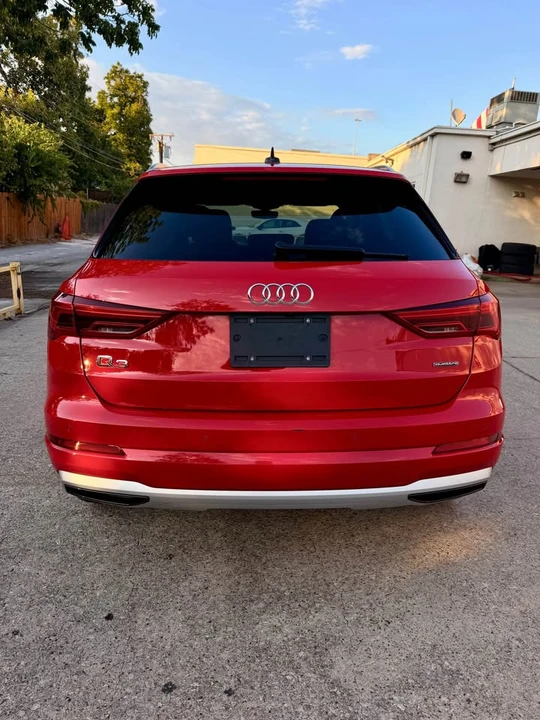 2022 Audi F3 Q3 - Image 6 of 17