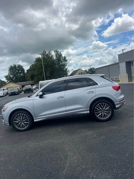 2022 Audi F3 Q3 - Image 10 of 15