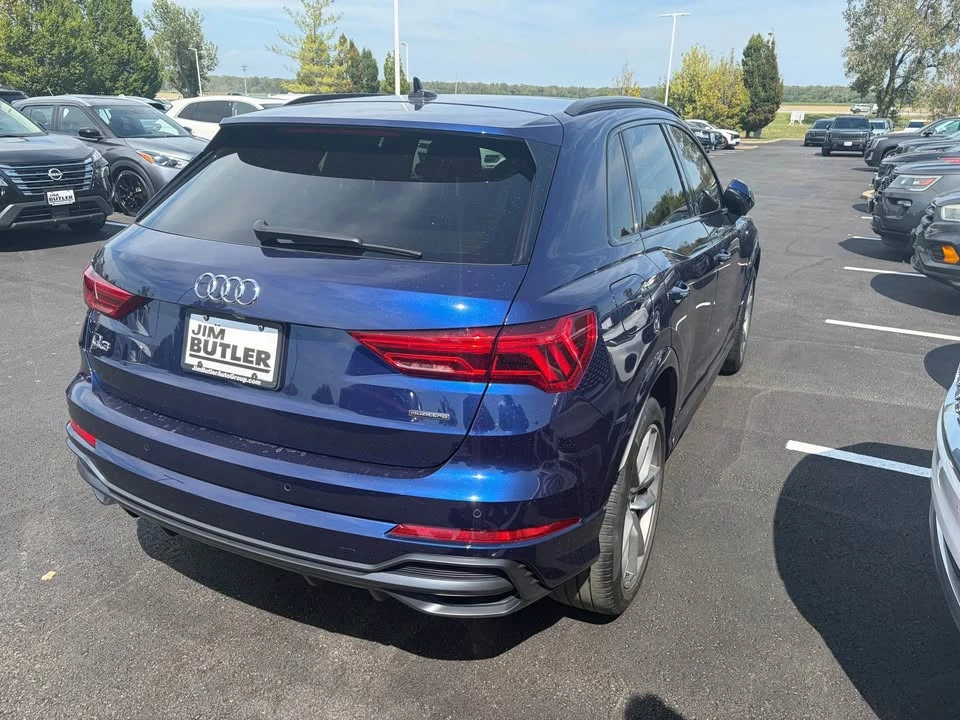 2022 Audi F3 Q3 - Image 4 of 10