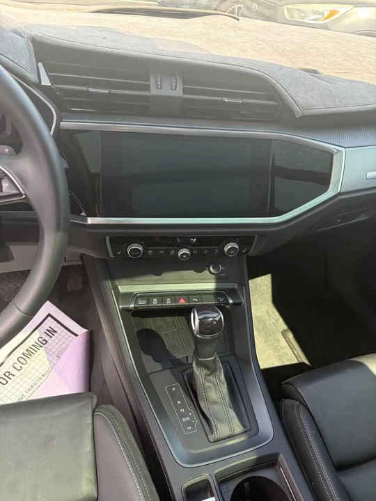 2022 Audi F3 Q3 - Image 8 of 10