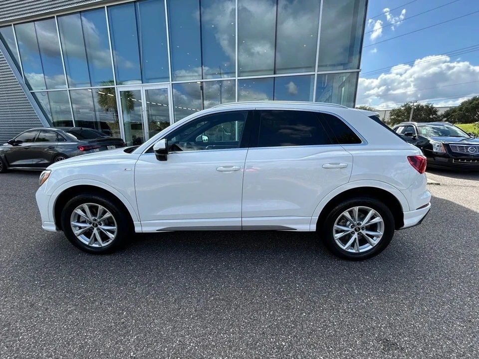 2022 Audi F3 Q3 - Image 7 of 12
