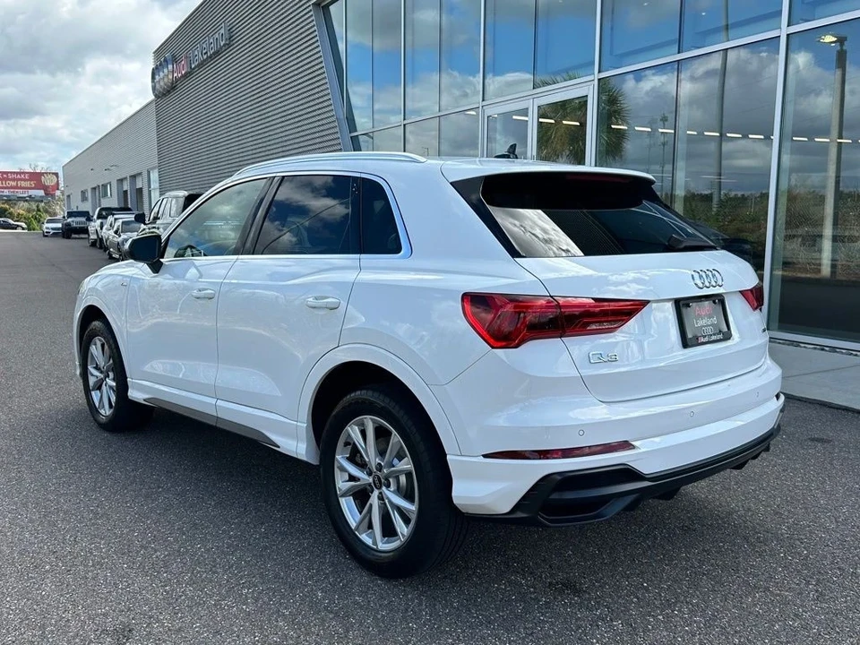 2022 Audi F3 Q3 - Image 6 of 12