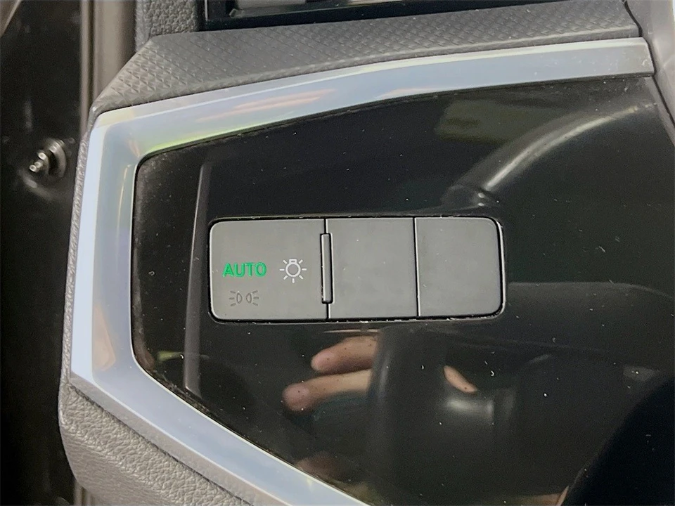 2022 Audi F3 Q3 - Image 11 of 12