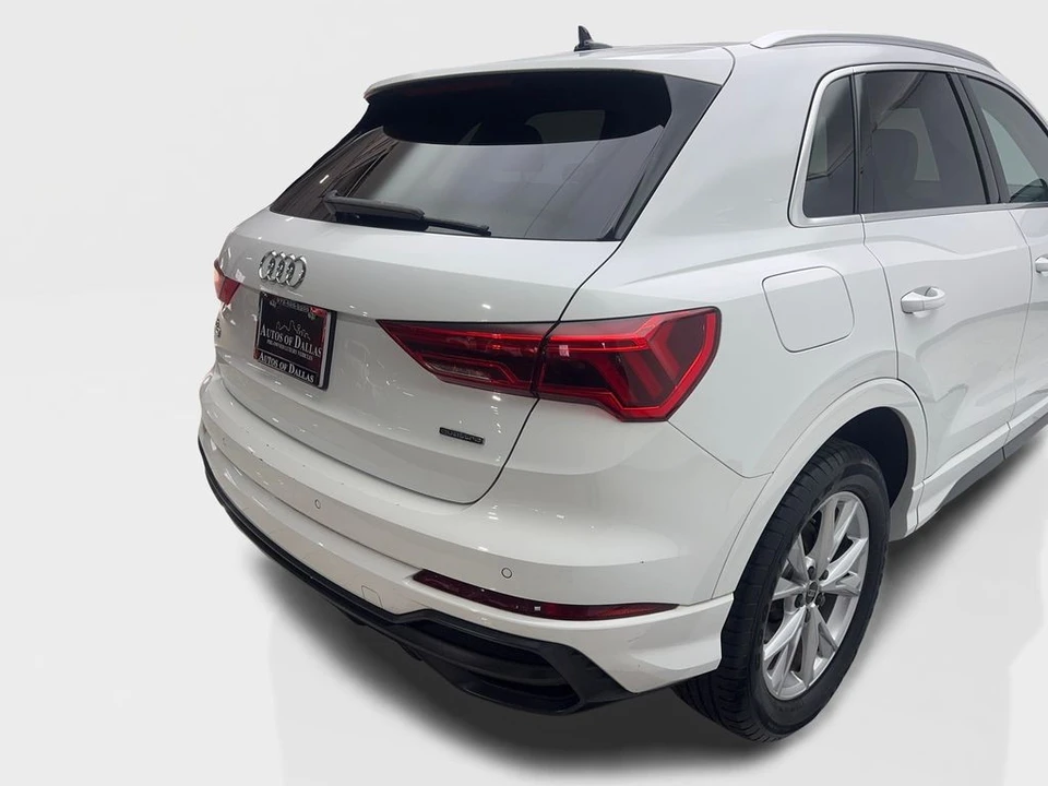 2022 Audi F3 Q3 - Image 18 of 21