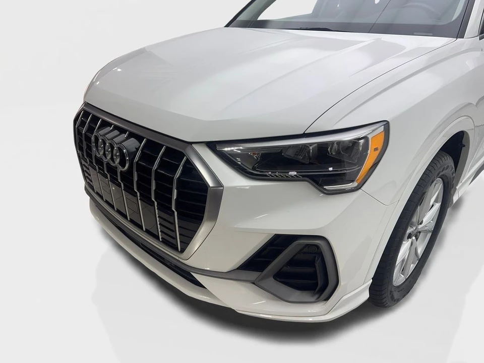2022 Audi F3 Q3 - Image 16 of 21