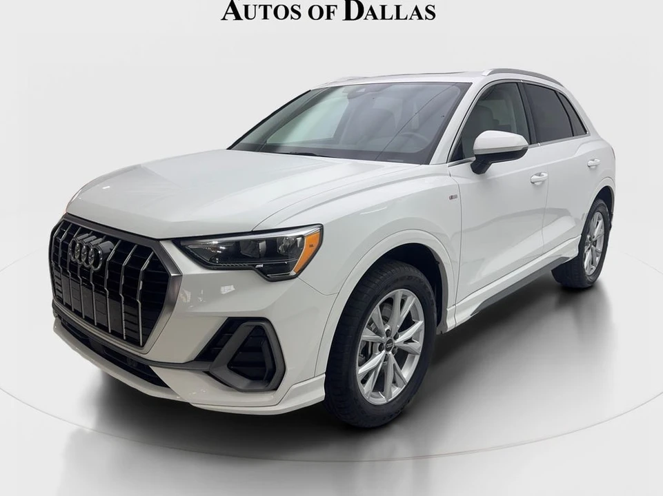 2022 Audi F3 Q3 - Image 2 of 21