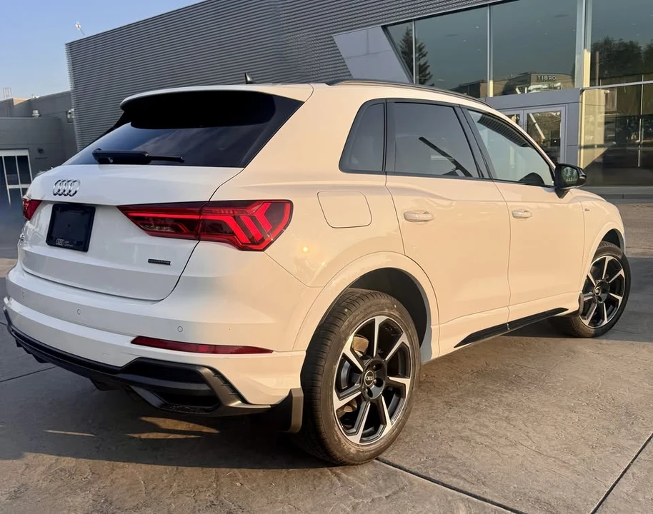 2022 Audi F3 Q3 - Image 7 of 16