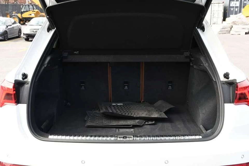 2022 Audi F3 Q3 - Image 10 of 20