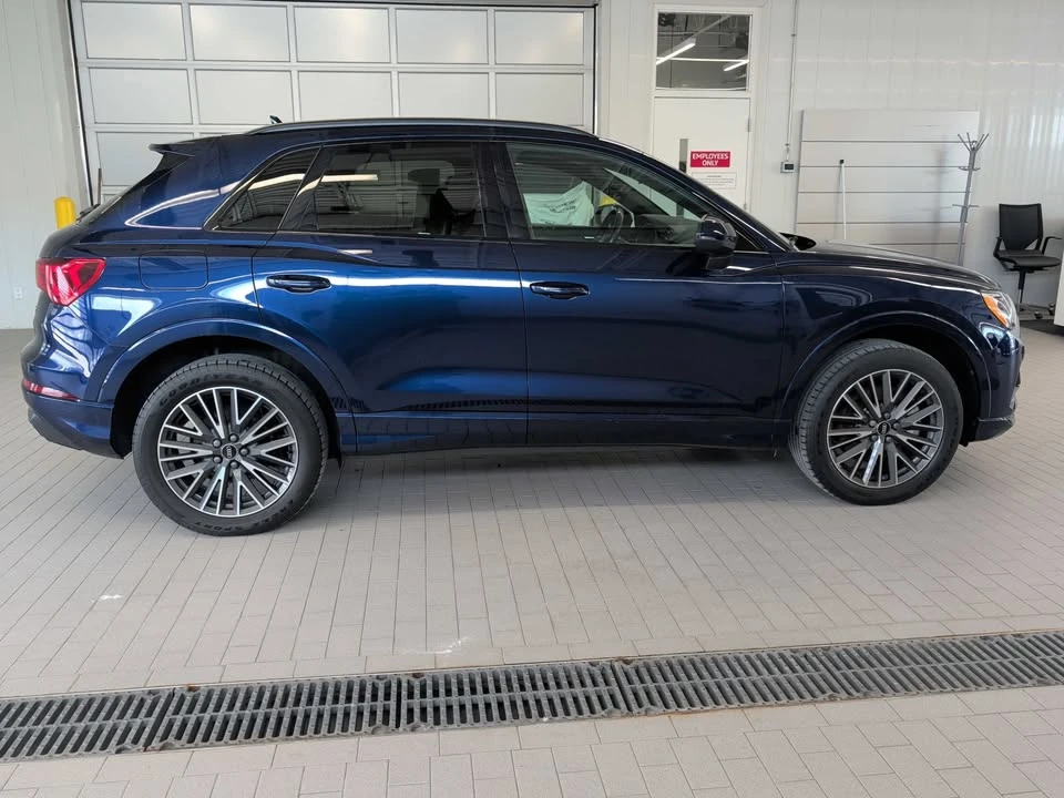 2022 Audi F3 Q3 - Image 3 of 5