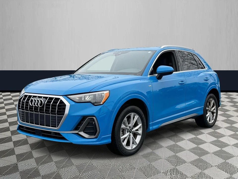 2022 Audi F3 Q3 - Image 2 of 21