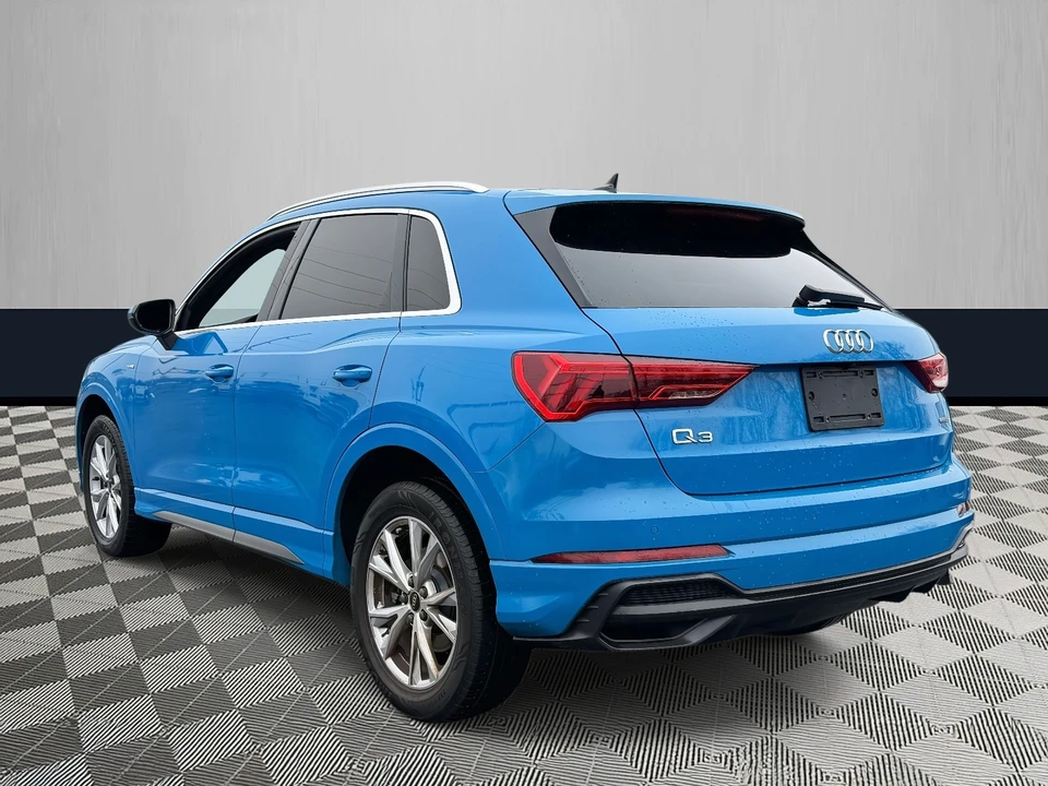 2022 Audi F3 Q3 - Image 4 of 21