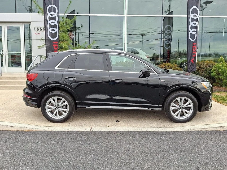 2022 Audi F3 Q3 - Image 7 of 12