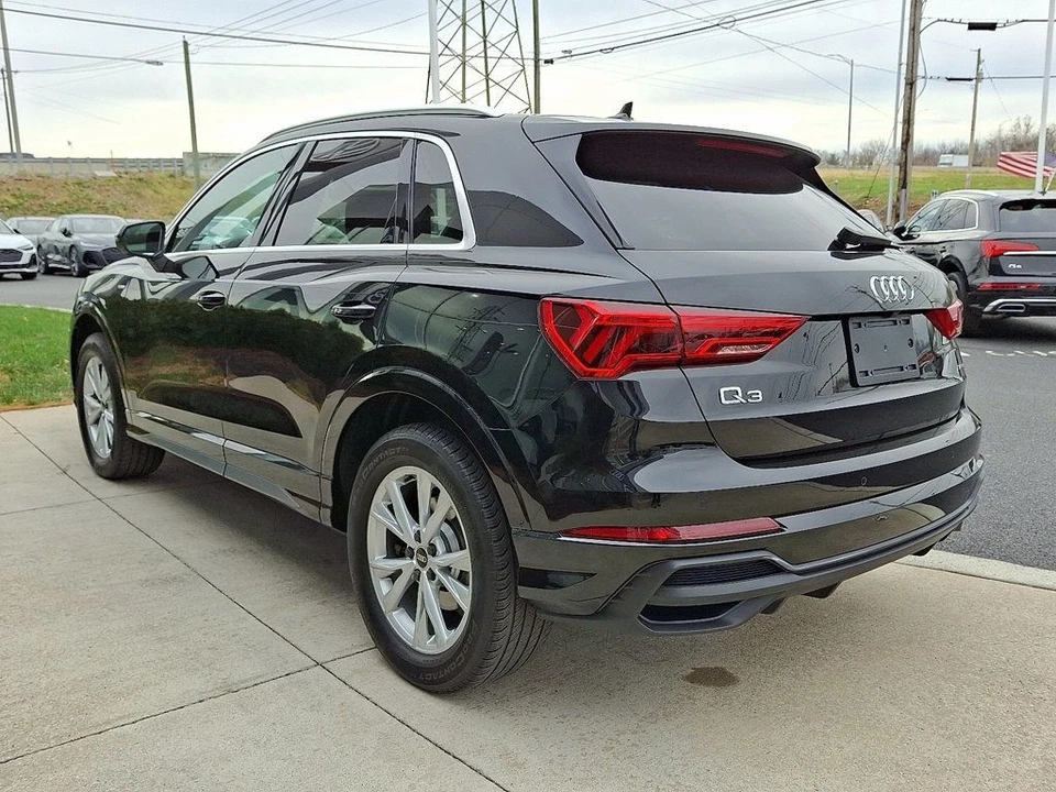 2022 Audi F3 Q3 - Image 4 of 12