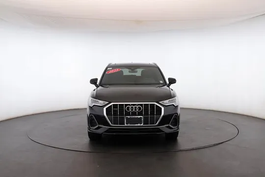 2022 Audi Q3 S line Premium Plus