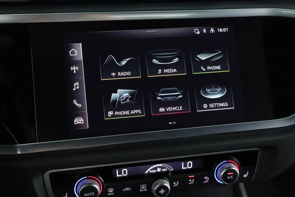 2022 Audi F3 Q3 - Image 7 of 13