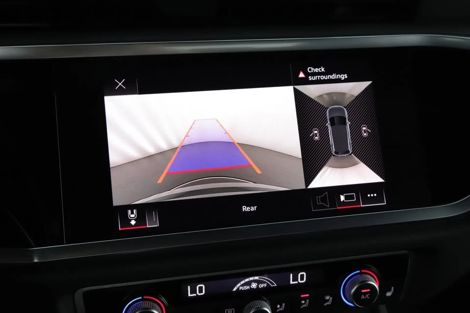2022 Audi F3 Q3 - Image 8 of 13