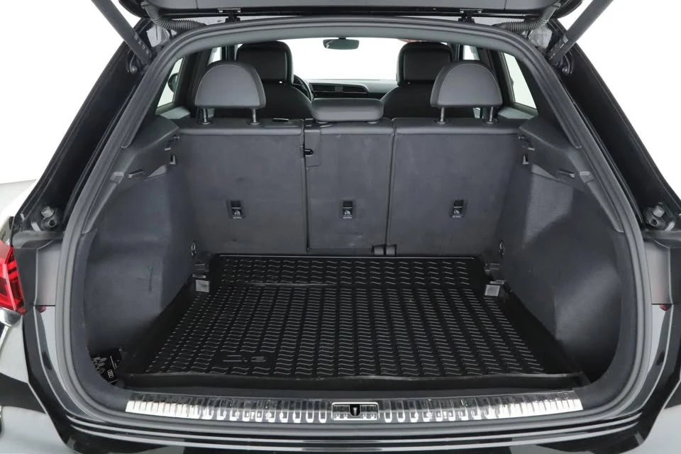 2022 Audi F3 Q3 - Image 10 of 13
