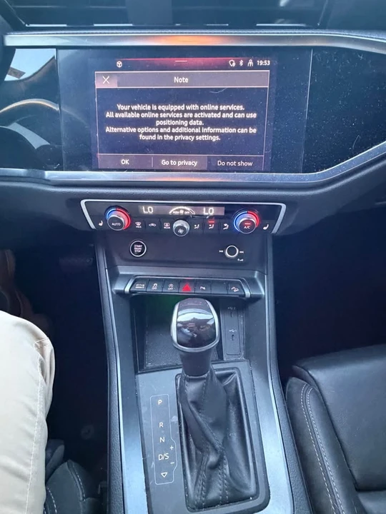 2022 Audi F3 Q3 - Image 10 of 13