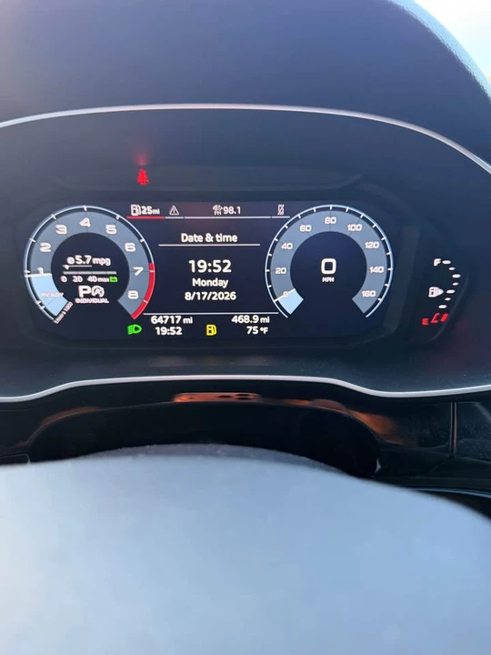 2022 Audi F3 Q3 - Image 8 of 13