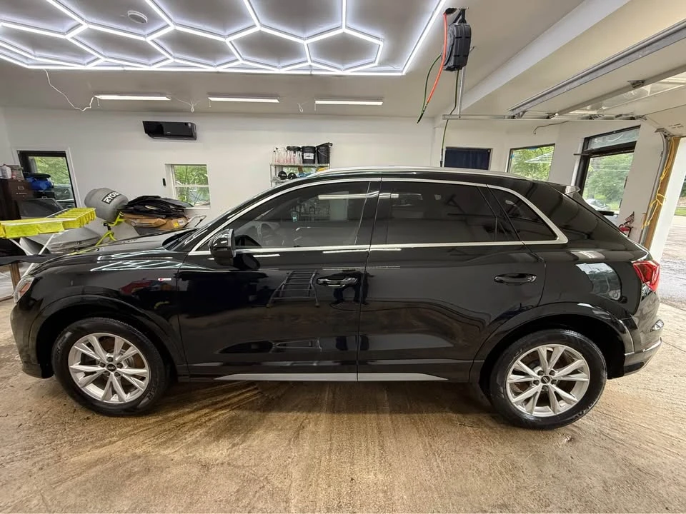 2022 Audi F3 Q3 - Image 3 of 11
