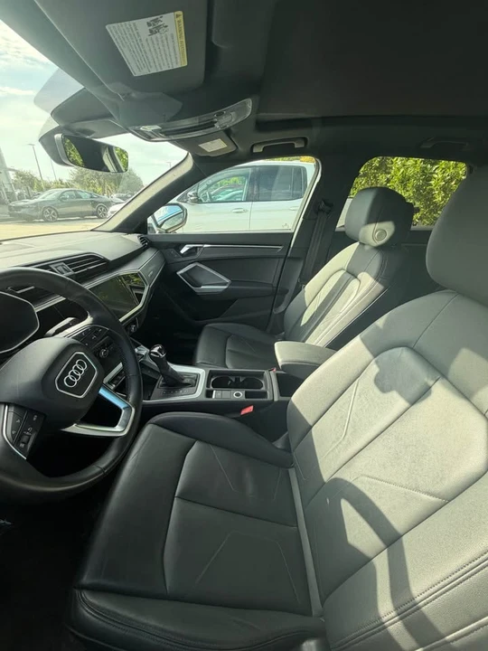 2022 Audi F3 Q3 - Image 8 of 9