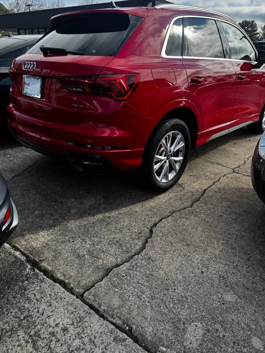 2022 Audi F3 Q3 - Image 3 of 14