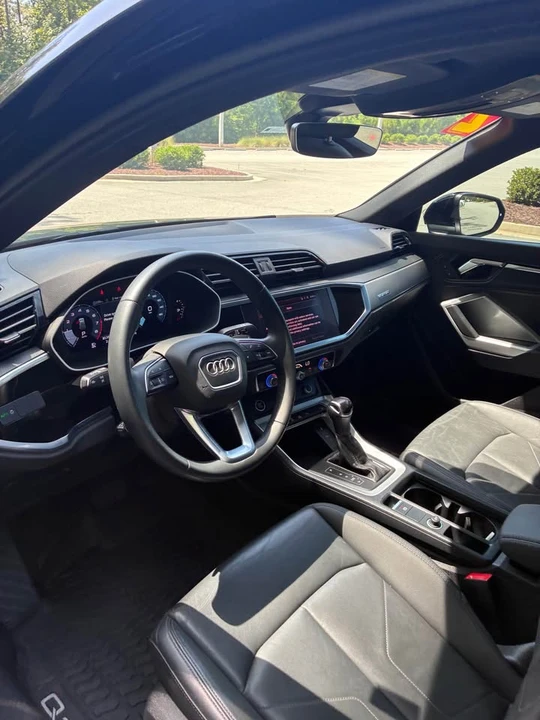 2022 Audi F3 Q3 - Image 3 of 5