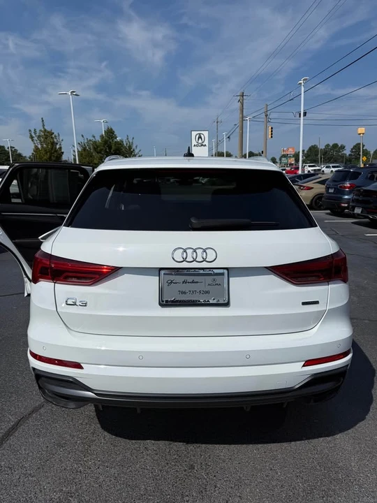 2022 Audi F3 Q3 - Image 7 of 7