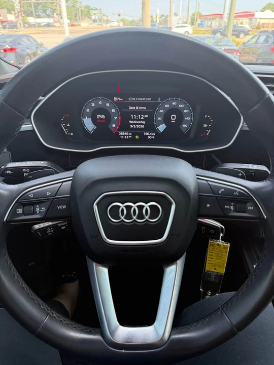 2022 Audi F3 Q3 - Image 2 of 7