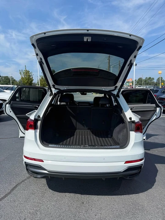 2022 Audi F3 Q3 - Image 6 of 7