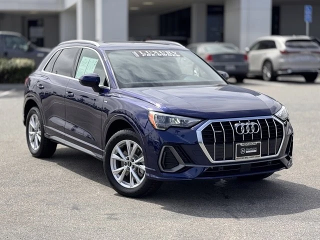 2022 Audi F3 Q3 - Image 2 of 12
