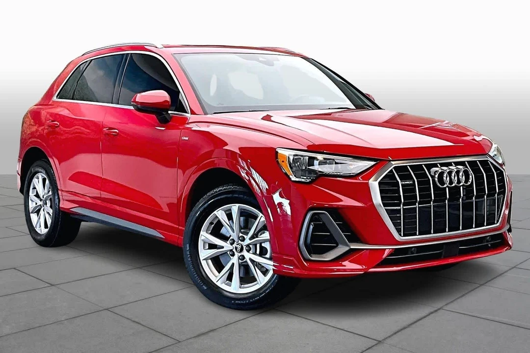 2022 Audi F3 Q3 - Image 3 of 12