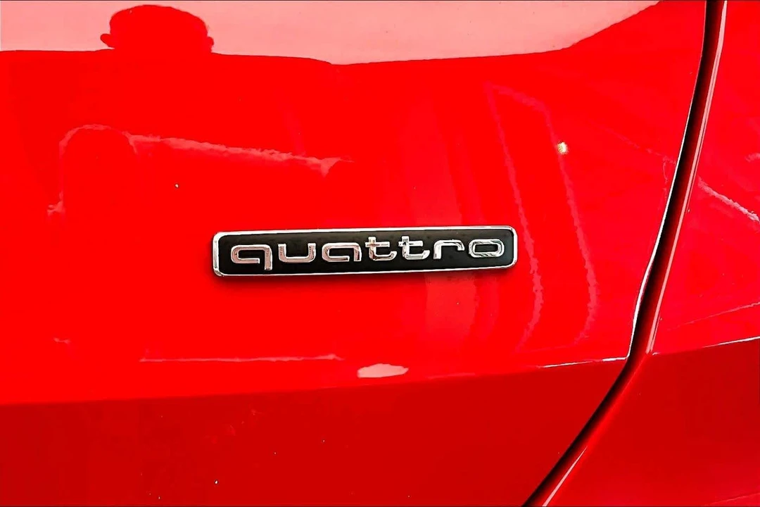 2022 Audi F3 Q3 - Image 10 of 12