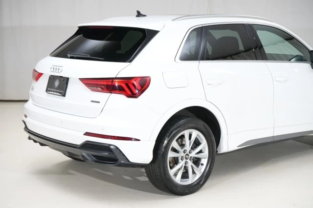 2022 Audi F3 Q3 - Image 11 of 21