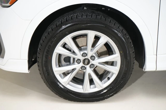 2022 Audi F3 Q3 - Image 17 of 21