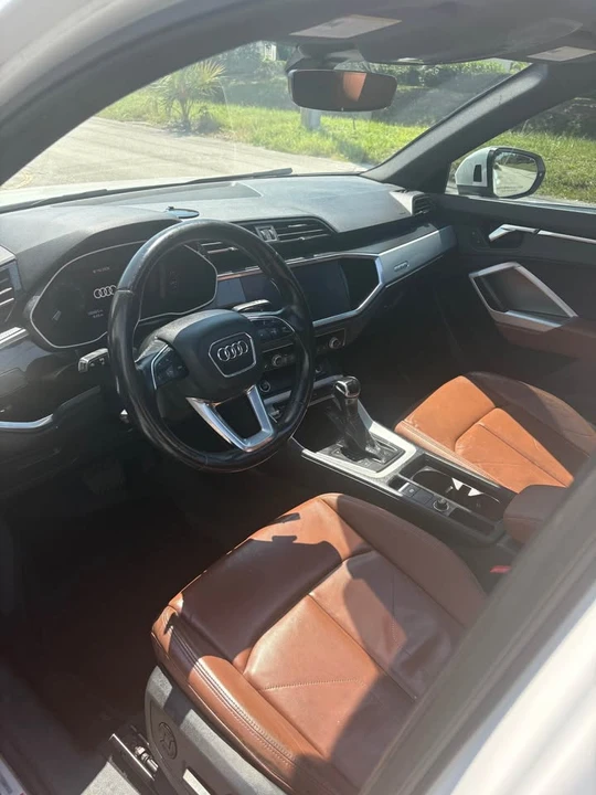2022 Audi F3 Q3 - Image 8 of 13