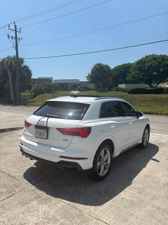 2022 Audi F3 Q3 - Image 5 of 13