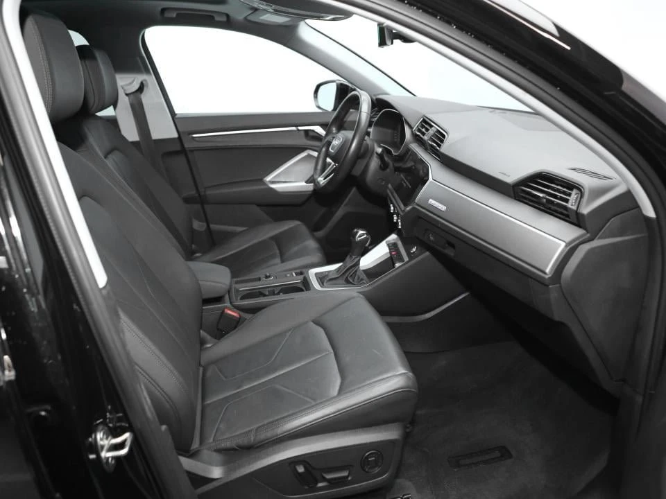 2022 Audi F3 Q3 - Image 10 of 20