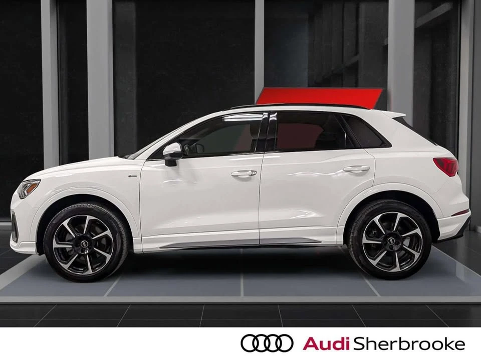 2022 Audi F3 Q3 - Image 2 of 20