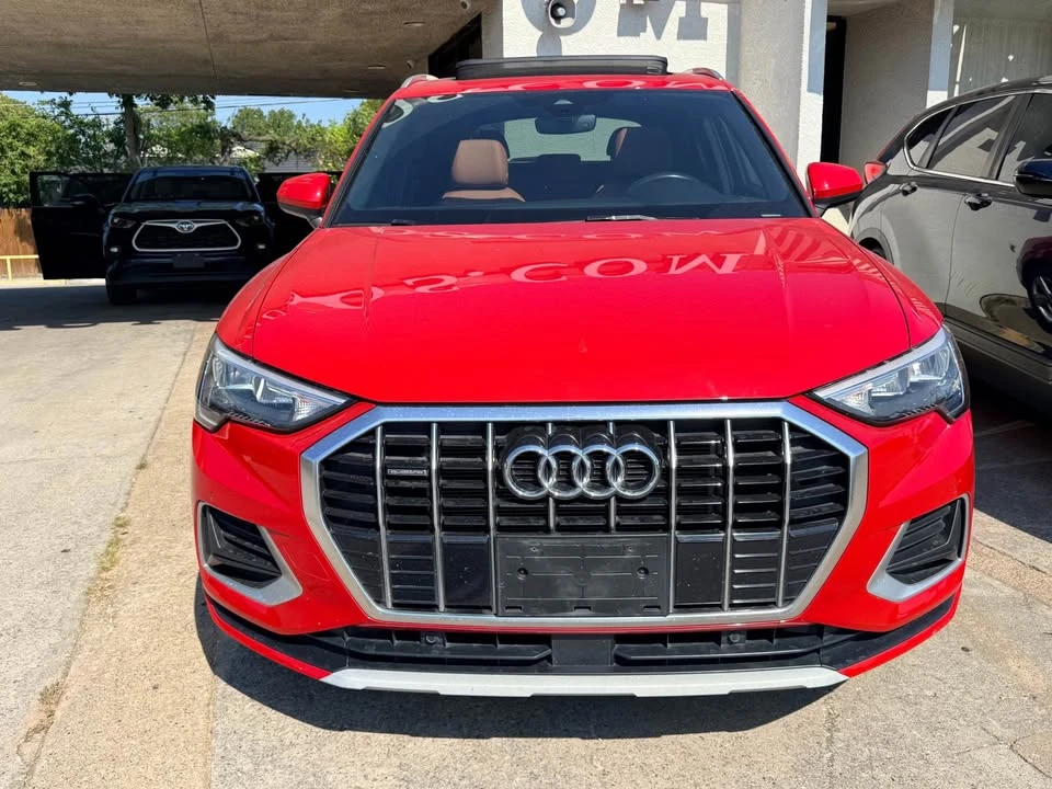 2022 Audi F3 Q3 - Image 2 of 8