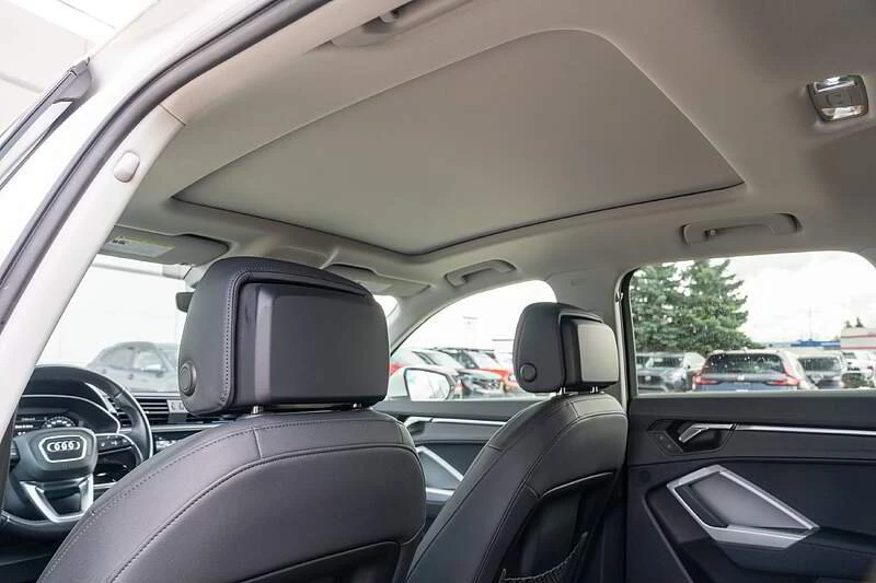 2022 Audi F3 Q3 - Image 14 of 15