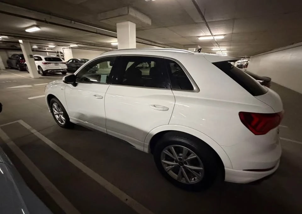 2022 Audi F3 Q3 - Image 2 of 4