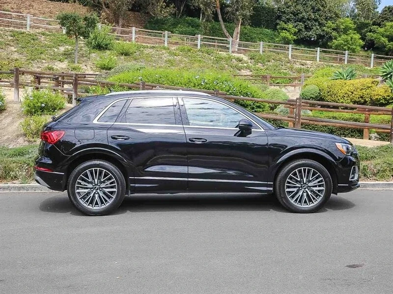 2022 Audi F3 Q3 - Image 7 of 21