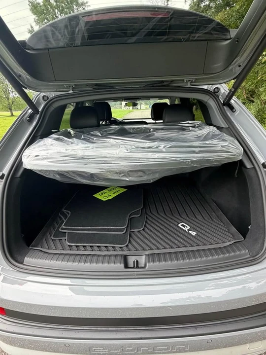 2022 Audi Q4 e-tron - Image 8 of 8